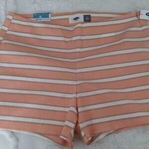 New with tags Old Navy Strip Shorts Blush